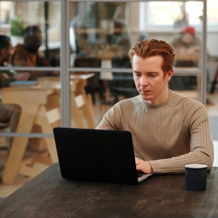 Verbessere die Arbeitsproduktivität mit einer Umfrage Verbessere die Arbeitsproduktivität mit einer Umfrage